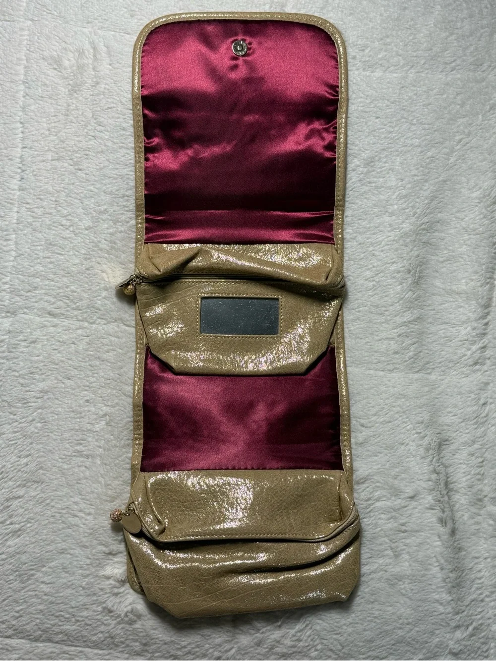 NWOT Mary Kay Gold-Trim Red & Pink Swirl Cosmetic Travel Case